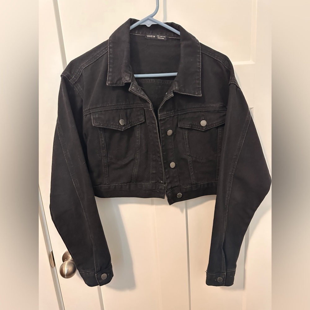 Cropped Black Jean Jacket